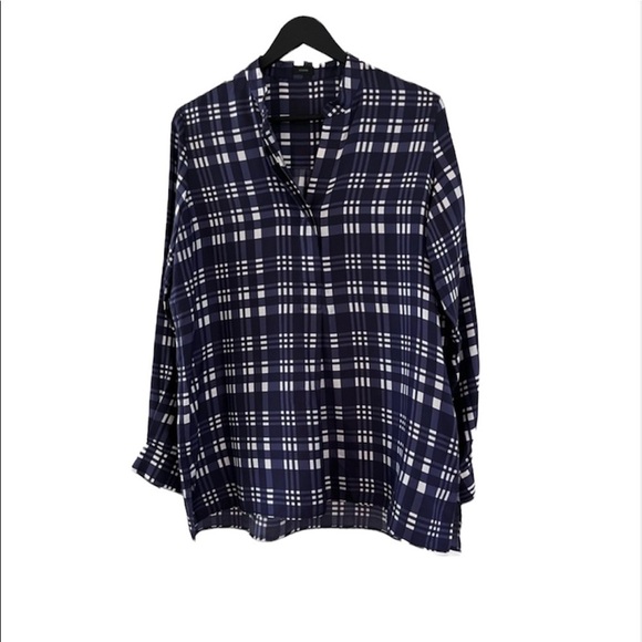 Joseph Silk Oversized Plaid Twill Dara Blouse 1/4 button down shirt. Size 8 - Picture 14 of 14